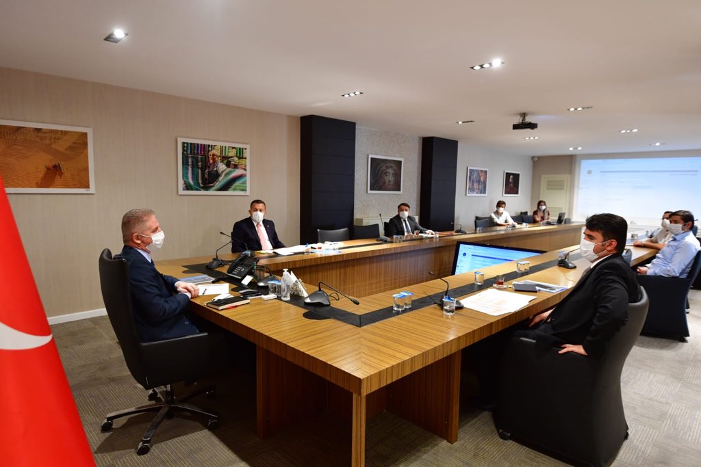 Sağlık Değerlendirme Toplantısı, Valimiz Davut Gül, başkanlığında gerçekleştirildi. 

#MaskeniTakMesafeniKoru 😷