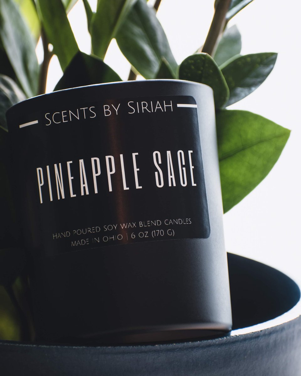 siriahxo's tweet photo. My candle company, scents by siriah will be launching soon! A few retweets would be appreciated! 😊 https://t.co/oUSbzk6eFF
