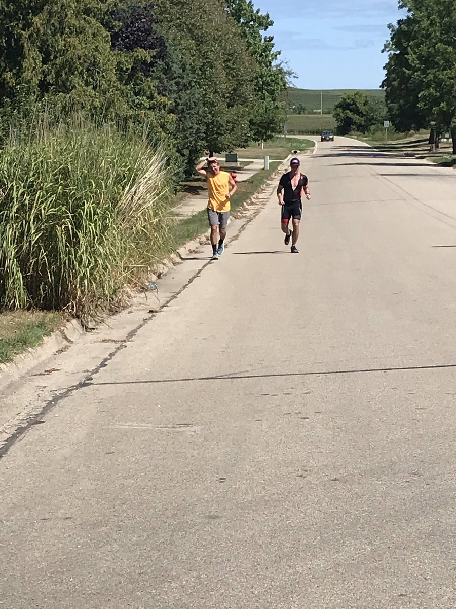 RethabileRieger's tweet photo. Less than a mile to go!! #ryan70point3 @AltiereRyan @CoachNRizzo https://t.co/Gf9DZljzJU