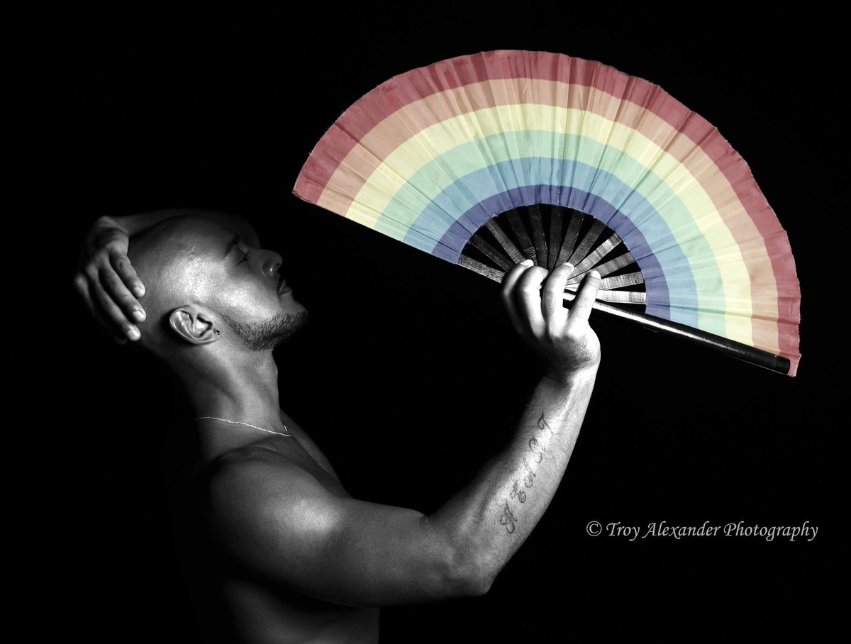 TALNYC_PHOTOG's tweet photo. @JC___x showing his pride!!!

Model: @JC___x 
📸: @TALNYC_PHOTOG
© Troy Alexander Photography
.
.
.
.
.
.
.
.
.

#movement #gayart #beutifulmodel #sexyman #melaninpoppin #melaninbeauty #gay #gaybeauty #gaynyc #art https://t.co/mDPDCiccqA