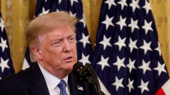 BottaMktg's tweet photo. VE LO DICO
@realDonaldTrump
è l'ultimo argine che sta difendendo l'intero mondo da una deriva disumana e satanica dalla quale non v'è ritorno.
Il fatto che venga attaccato da Soros, Lgbt, Dem, lobbisti, pedofili e piddini italiani dovrebbe farvi capire da che parte stia il male. https://t.co/MrCWlyNUG3