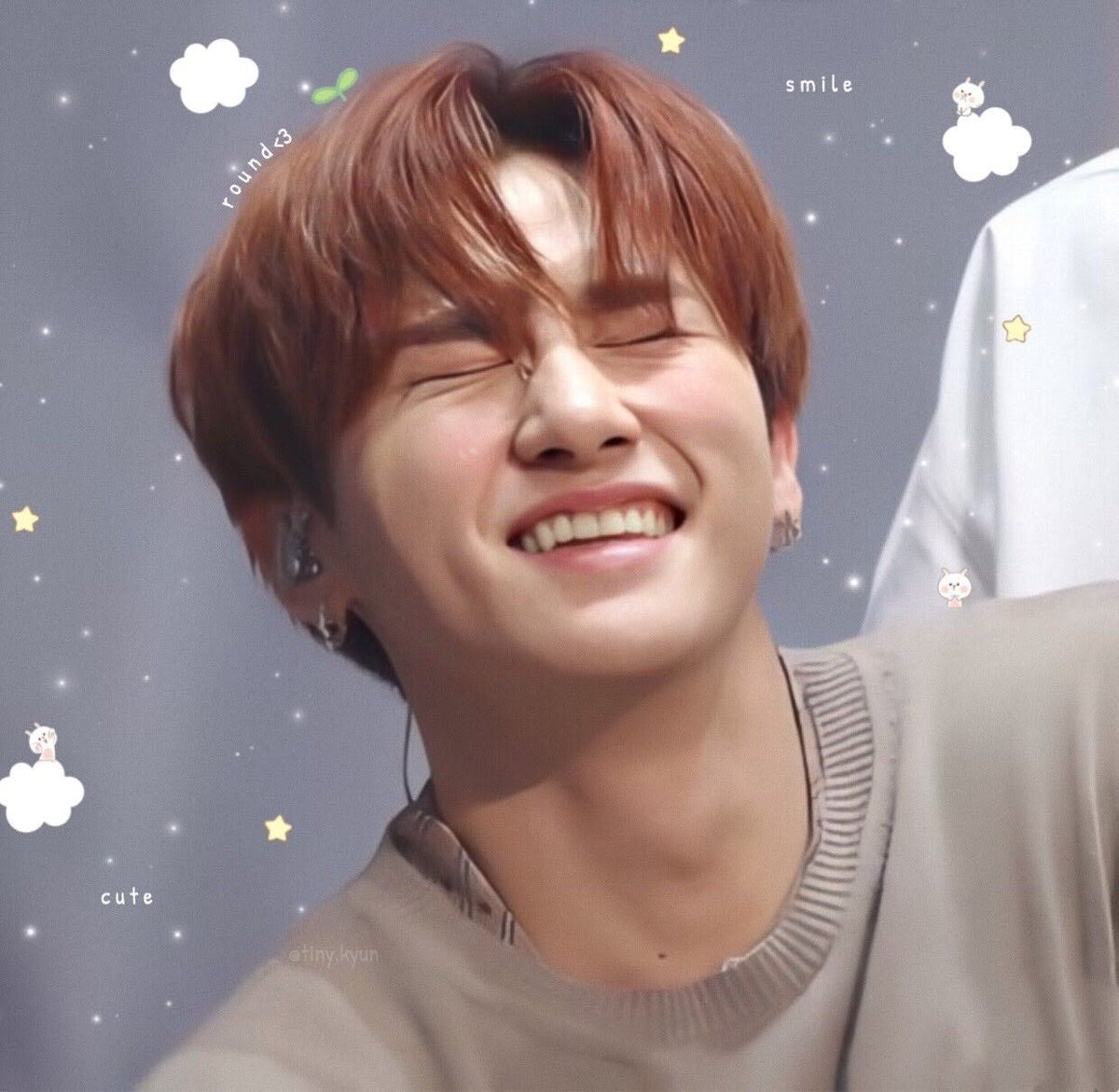 fromZeroDesign's tweet image. Pessoal, quanto tempo, todos estão bem?
Quem quer fazer trailer para sua fanfic? 
Não sabe fazer? Nós podemos fazer para vocês.
Iremos cobrar um precinho pelo trabalho e faremos tudo, basta chegar na DM e fazer seu pedido.
Exemplos do nosso trabalho pela DM.