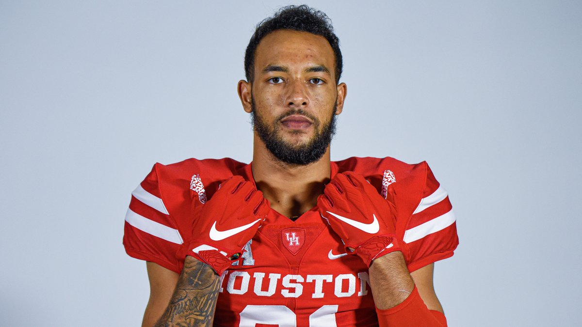 UHCougarFB's tweet photo. Take notice. 

#GoCoogs x #hoUSton https://t.co/54bICIdrfc