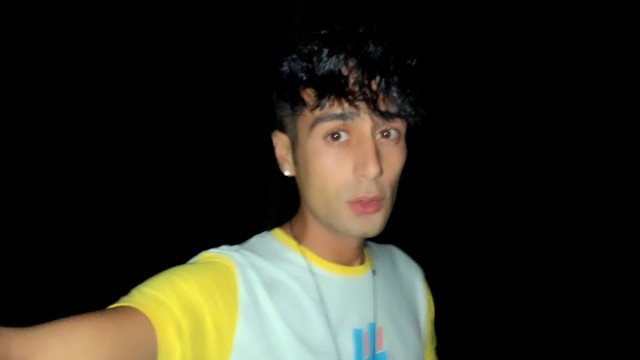 This video is selling like crazy: https://t.co/A3vcJ9fRfB https://t.co/Yhn3SajesT