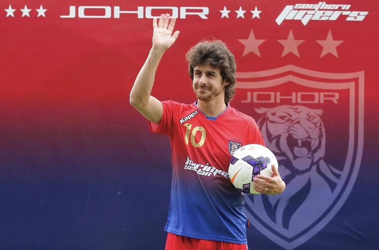 PABLO AIMARClub: Johor Darul Ta'zimPeriod: 2013-2014Known as the Lionel Messi's idol, a move to Malaysia does not perhaps fit in with the narrative of Pablo Aimar. Eight games, two goals and a league champion in Malaysia with "JDT". I guess that's something, right?
