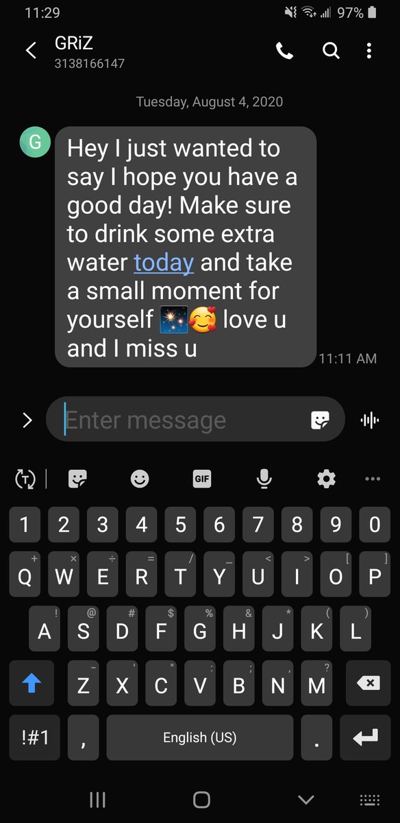 huskersweg's tweet photo. Texts from bae make my heart so happy @Griz https://t.co/5aDc1cY19V