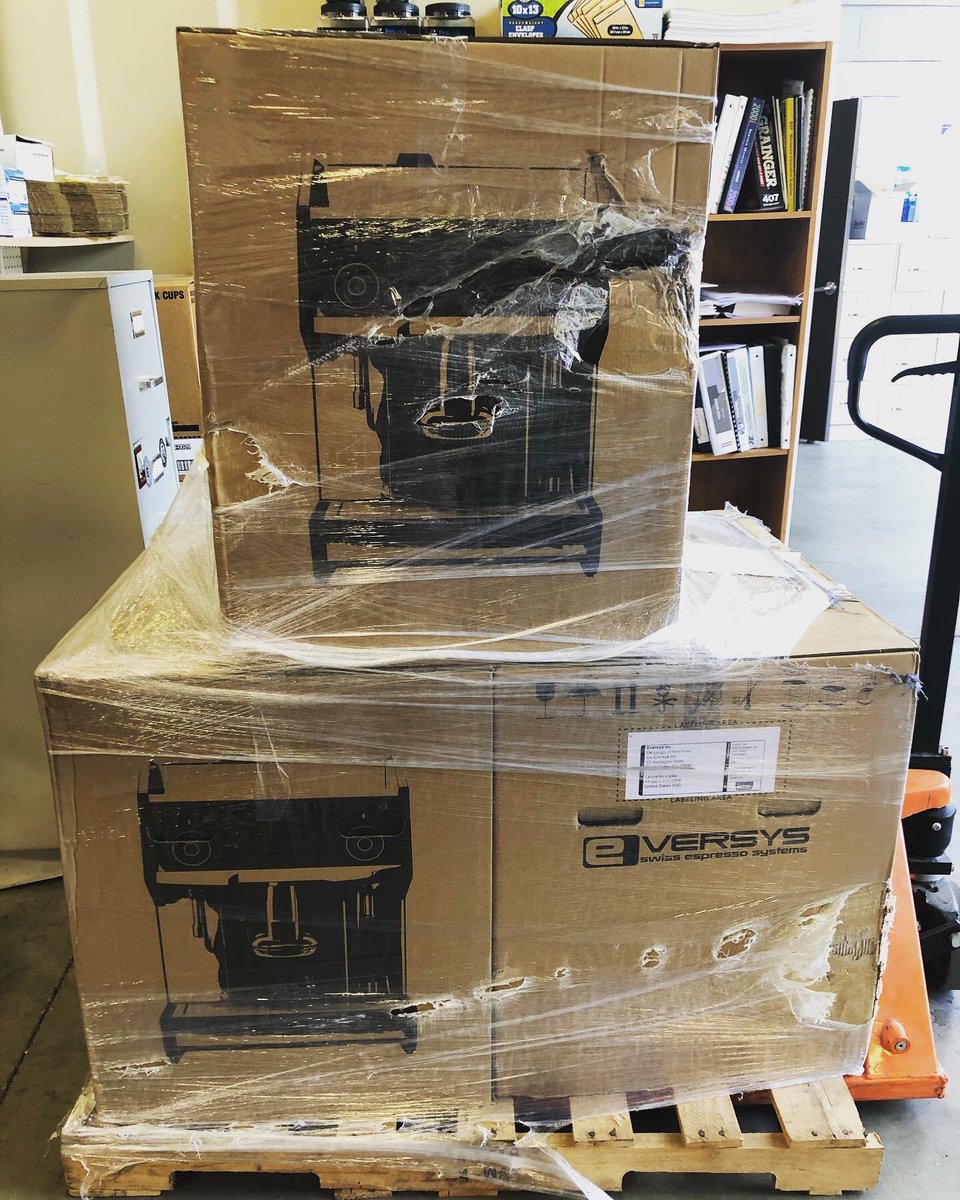 EspressoMePDX's tweet photo. We received a nice little delivery!A few Eversys Cameo’s that we’ll be installing!
•
•
•
#eversys #amazon #espressomachines #superautomatic #installation #install #coffeetech #espressotech #coffeerepair #coffee #espresso #seattlecoffee #oregoncoffee #pdxcoffee #denvercoffee https://t.co/hbGRmK9ESq