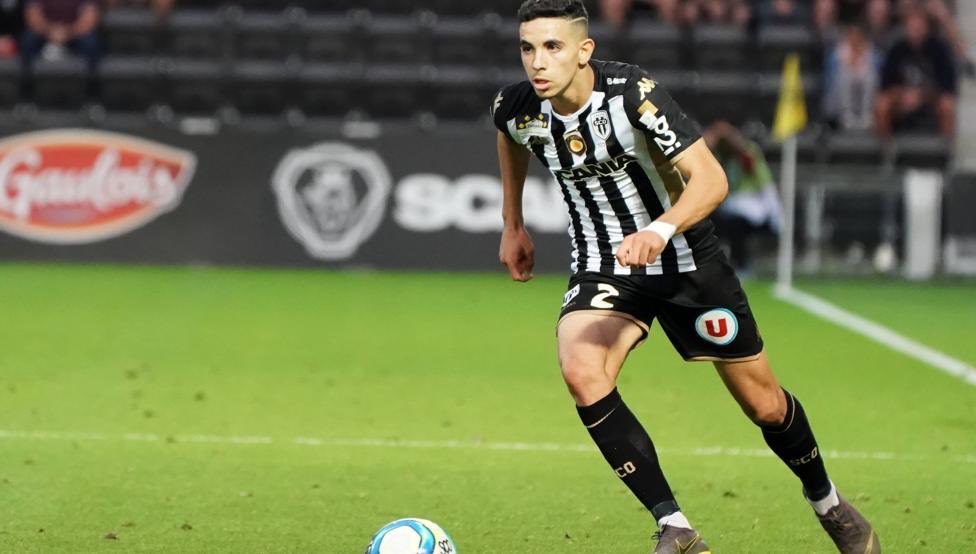 Aït-Nouri has shown the ability to progress the ball from LB this season! He currently has a progressive carries distance of 502 meters which is very impressive for a young fullback He could be a dominant ball carrying Left-Back with more physical development!