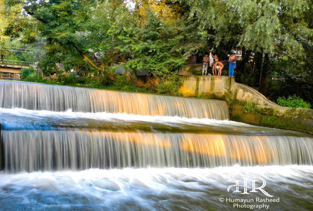 HumayunSeer's tweet photo. "To Beat The Heat" children here in Seer Hamdan Anantnag enjoy to take a dip in the Nearby stream. https://t.co/YzcM89FlJH