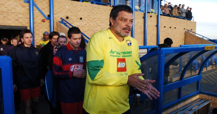 SÓCRATESClub: Garforth TownPeriod: 200415 years after retiring, at age 50, the Brazilian legend made a one-month comeback in English football. He made one appearance in the semi-pro league in England with Garforth, which I guess only adds to his massive legend.