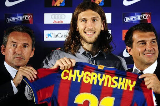 DMYTRO CHYGRYNSKIYClub: BarcelonaPeriod: 2009-2010To the Ukrainian's credit, he'd been fantastic at Shakhtar. However, he was a walking disaster at Barça,who reportedly paid €25m, plus he could play in the Super Cup final. For Shakhtar. Against Barcelona. It was all weird