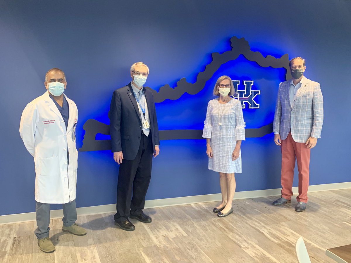 RobbinTaylor's tweet image. Thanks @maxwellwise for taking time to visit @MedCenterHealth to see first hand the partnership with  @universityofky to a locate a medical school in Bowling Green!
