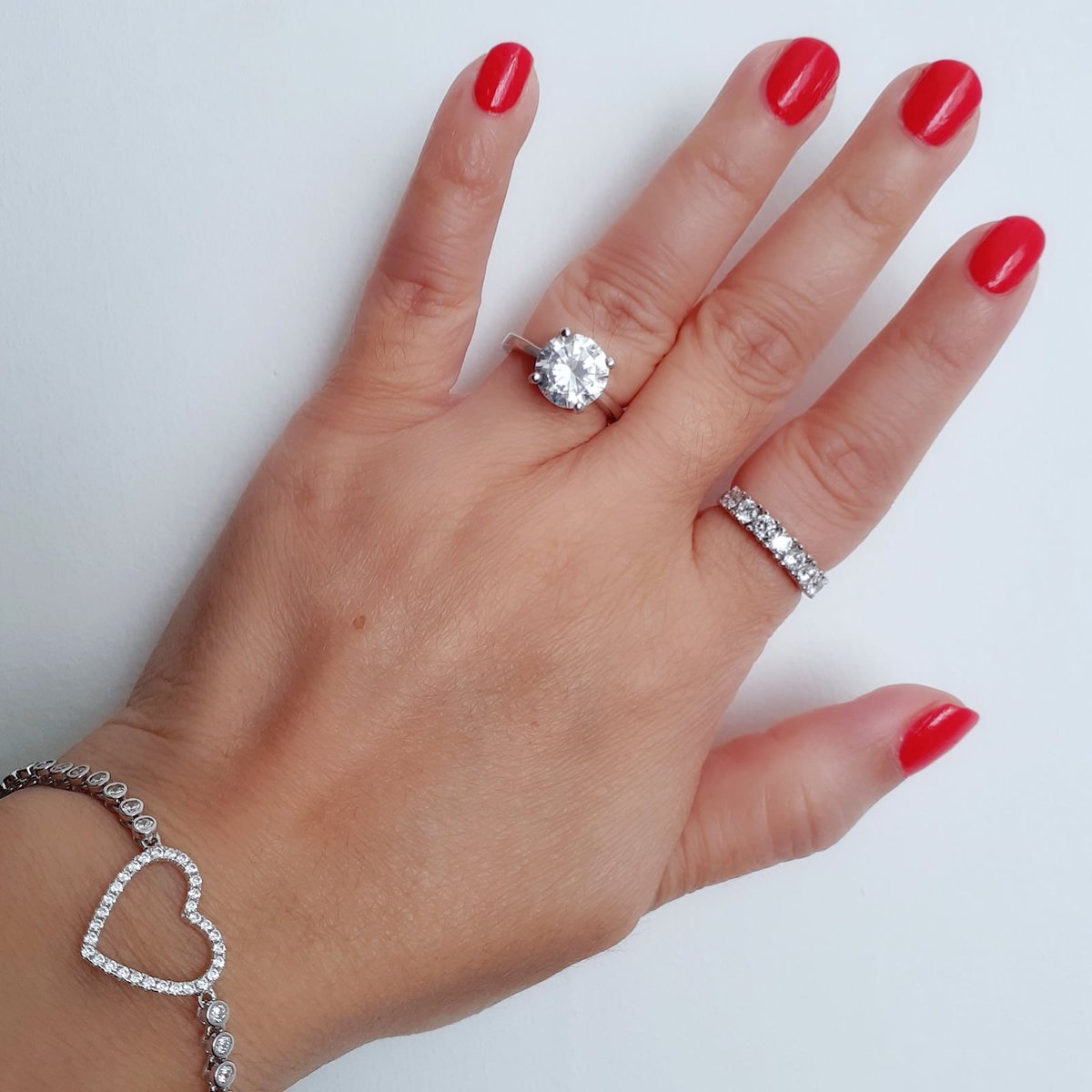 sparklydolls's tweet image. Everyday #silverjewelry set #braceletsilver #ringsilver 🌟💍⛓🔗📿 SparklyDolls.com