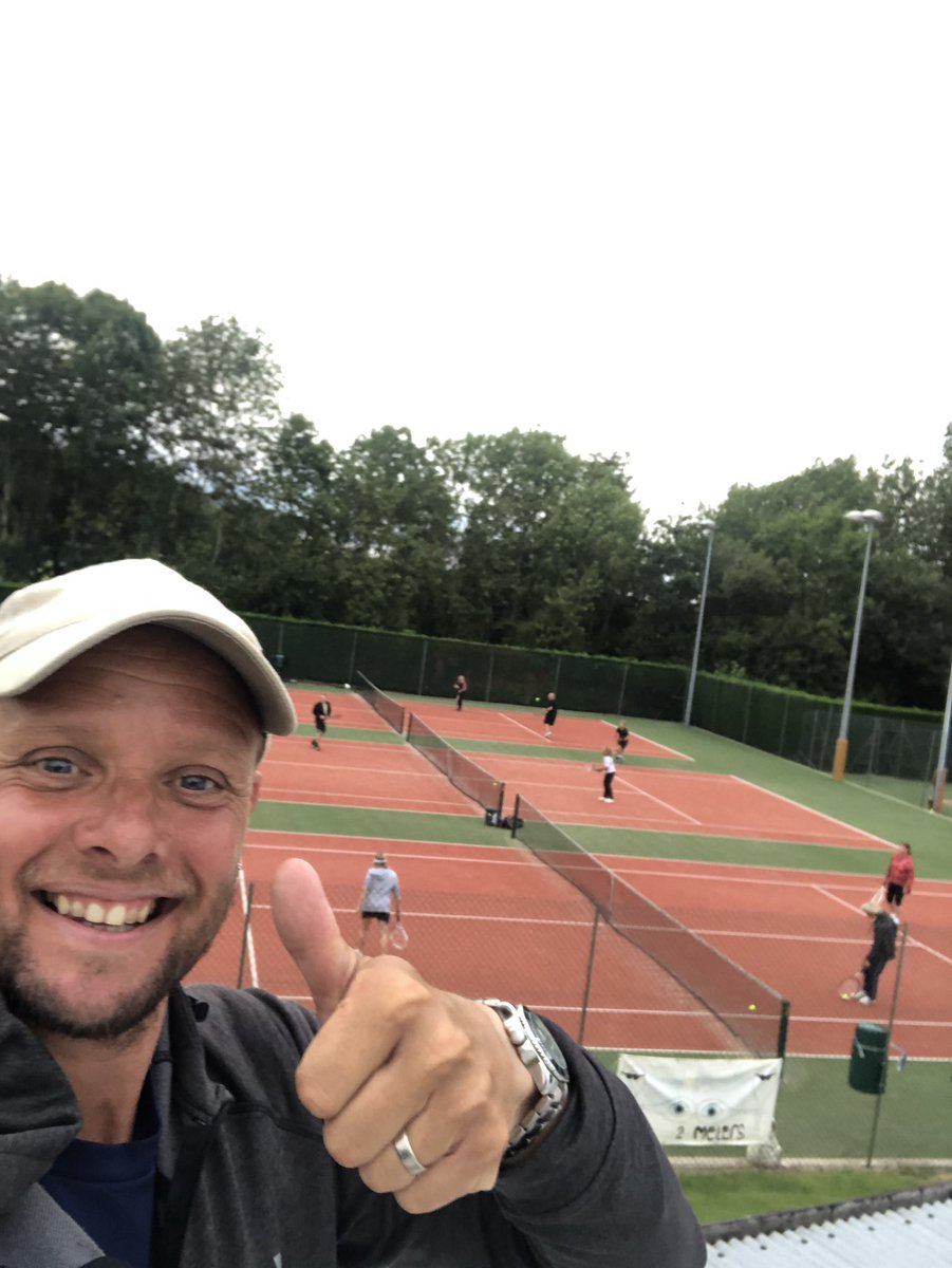 tennisacesltd's tweet photo. Great night tonight at the 2nd re-open of Adult Tuesday Club night. With doubles matches along side, all courts full of action tonight 👍🎾
#knutsfordtennisclub #activecheshire #safesport #socialdistancing #coachhappy #cheshireLTA https://t.co/7FUJWxixMx