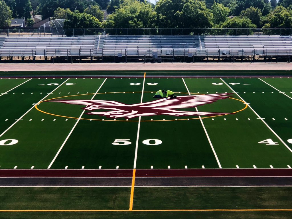 AthleticsNusd's tweet photo. Natomas HS stadium/turf project update-end zones &amp; midfield Nighthawk complete 👏🏼🙌🏽 ... looks amazing! &amp; new water bottle station installed #trackinstallnext #letsgonighthawks #forthefuture #nusdathletes @NatomasUSD @natomasbuzz @cameronsalerno1 @SacBee_JoeD https://t.co/4mkm3rMPzX