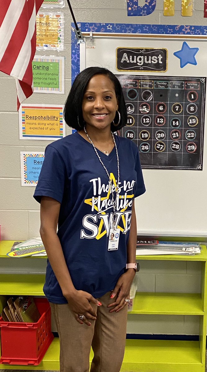 Please help me welcome ⭐️Angel Lewis ⭐️ to the 4th grade team!! Last year, she shined supporting special education at SWE. Mrs. Lewis is excited to build relationships and continue to develop her students’ love of math and science!