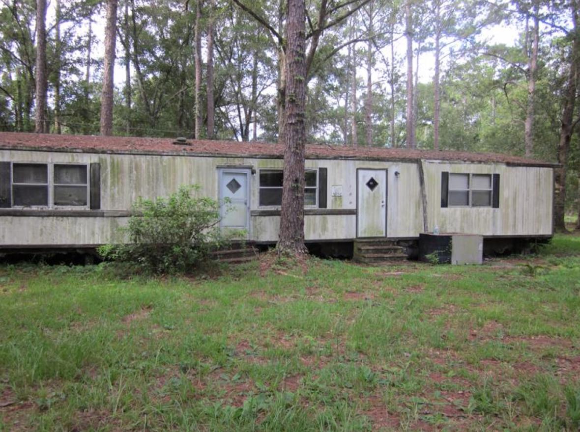FosterAlgier's tweet photo. Holy Moly! We have FIVE new properties for you to check out! https://t.co/AEdeYEiXIt https://t.co/TMTY8M8Dj3