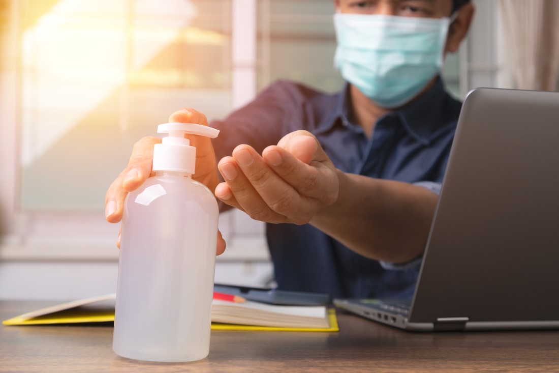 COPIMAR_GT's tweet photo. Un verano de cuidado 🌞😷😎 OFERTAS en PRODUCTOS ANTI-COVID19, solo hasta el 31/8/2020. Catálogo 👉https://t.co/12n51sRrYc. ¡Trabajar o disfrutar de tus vacaciones con seguridad frente al #COVID19 es posible!
#trabajoseguro #COVID19 #copimar #VacacionesCovid https://t.co/nUnrZZefnZ