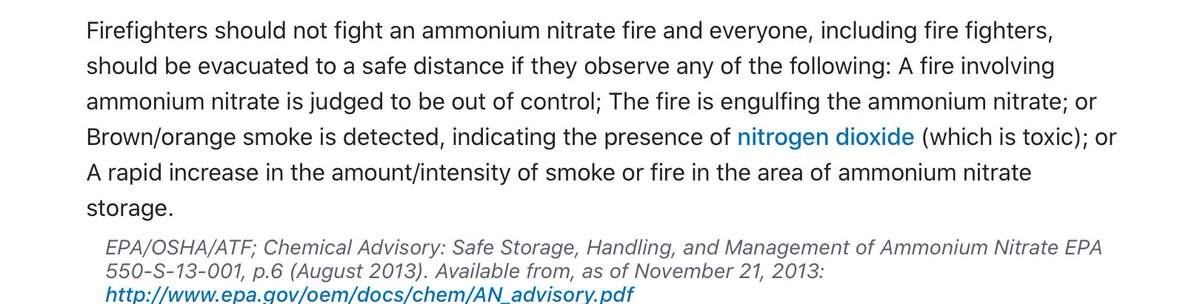 however brown/orange smoke could also indicate nitrogen dioxide, which is created in an ammonium nitrate fire