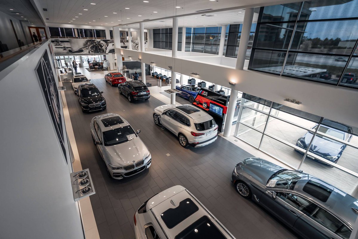 schompbmw's tweet image. After 6 months of construction, we finally moved back into the Schomp BMW building on July 7th. Our new #BMW facility is light, open and airy. 

Read more about our renovations: bit.ly/33po1sB