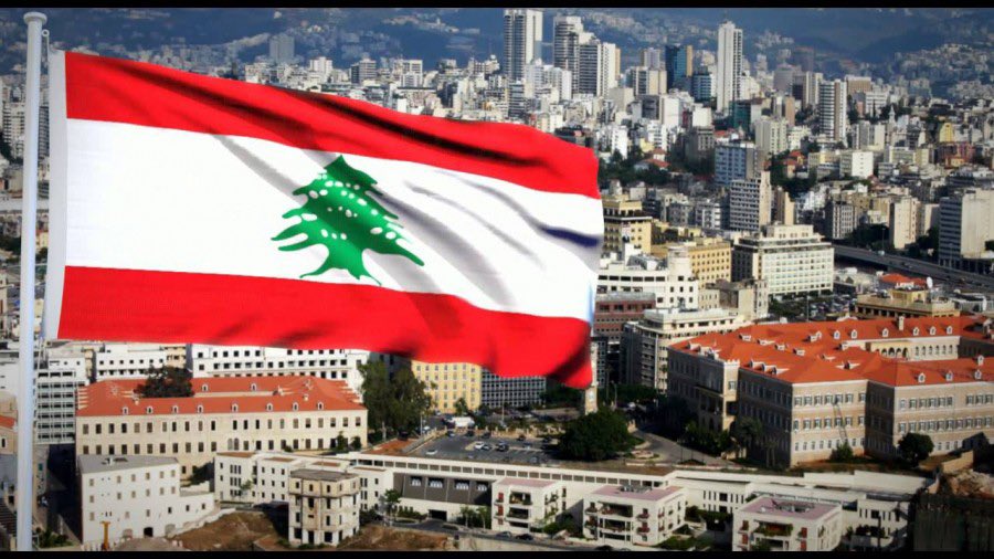 muslahi's tweet photo. #انفجار_بيروت كارثة بكل المقاييس ، نسأل الله رحمته الواسعة للقتلى واًن يمّن بالشفاء العاجل للمصابين.

اللهم احفظ أهلنا في #بيروت وخفف عنهم، فقلوبنا مع الأشقاء في #لبنان https://t.co/AfMDNdP5IB