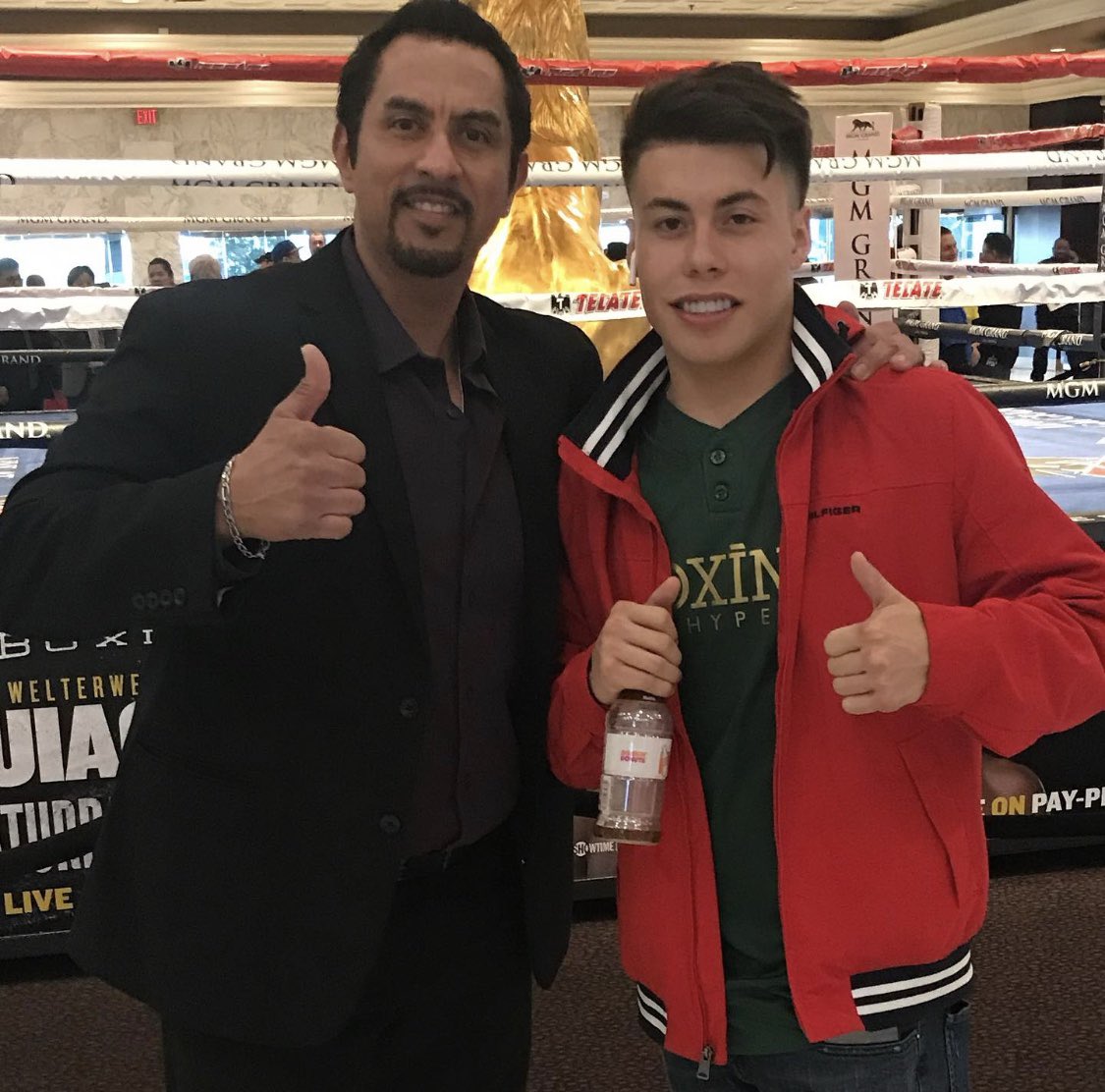 thumbsup4richie's tweet photo. ALWAYS Thumbs Up For RICHIE ππΌππΌ With The Future Of Boxing Marc Castro @MarcTheBoxer π₯ #PromoteYourVoice #TheFightersVoice #TheOnlyVoiceThatMatters #TU4R π #boxing #japan #igotmyownback #entrepreneur #photography #actors #documentary #love #life @EddieHearn @MatchroomBoxing https://t.co/Rwv4jgpwL7