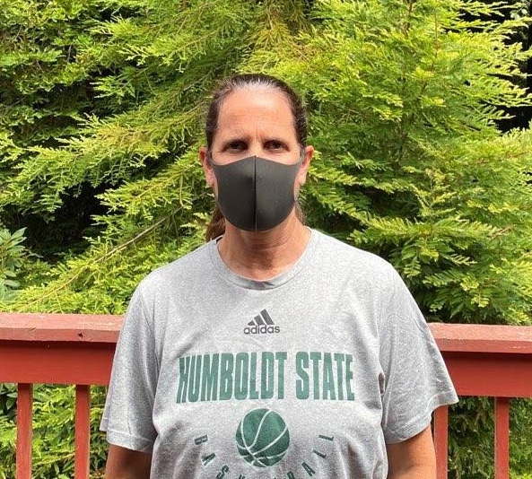 HumboldtJacks's tweet image. .@HSUJacks' Fans, join @HSU_WBB and remember to wear your face coverings, to social distance and to wash your hands.  #TrueJacks #AloneTogether