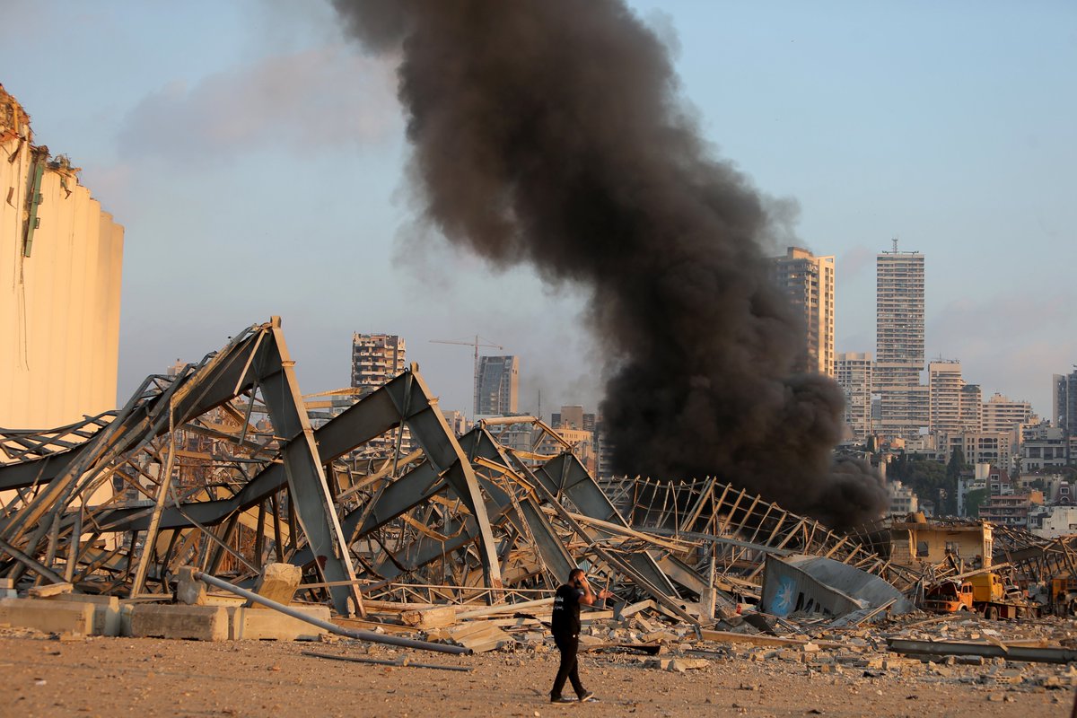 UPDATE: The explosion in  #Beirut killed at least 25 people and wounded over 2,500, says Lebanon's health minister.Officials say all hospitals there are full.Casualties and injuries are expected to rise, with many believed buried under the rubble.