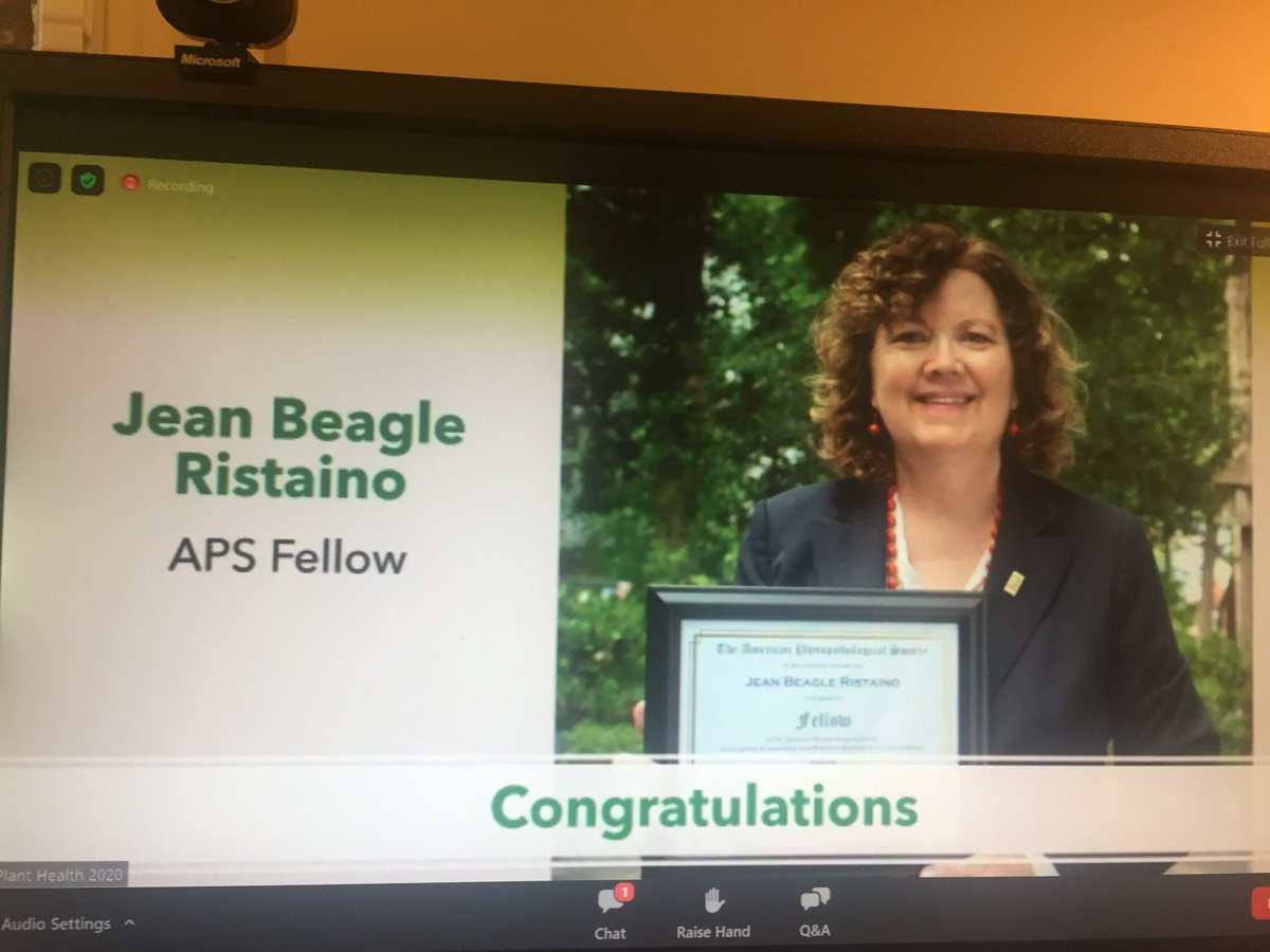 jristaino1's tweet photo. Today I became an APS Fellow! #PlantHealth2020 #plantsforhealth https://t.co/wYeBERlfFt
