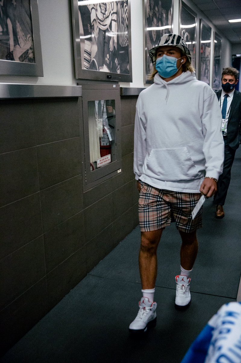 Boys are in the building. #LeafsForever