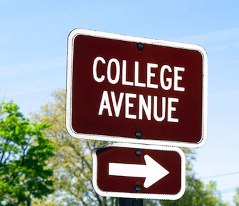 CrestlineAuto's tweet photo. SKIP THE ROAD TRIP 
SHIP YOUR CAR BACK TO SCHOOL
Save time. Save wear and tear on the student's vehicle. Save money. Save yourself the worry. Text us for a free quote. 972-591-3279 https://t.co/h4zHDhCeBa