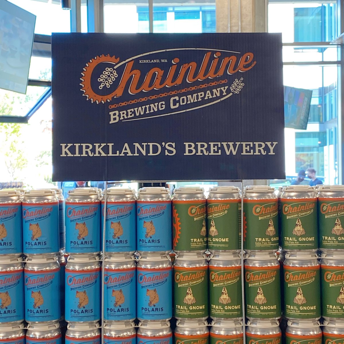 Big thanks to QFC at Kirkland Urban for the sweet new display! #craftbeer #kirkland #qfc #lookingood #thankyou #cheers #drinklocal #drinklocalbeer #wabeer #drinkwabeer #6packs #new