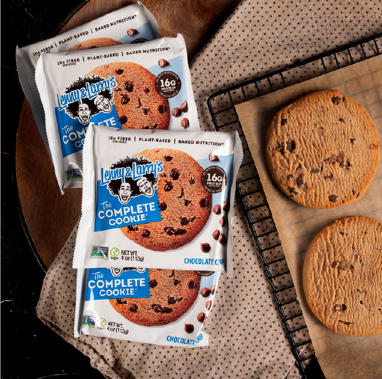 nassaucandy's tweet photo. Who needs a cookie jar? When you have a fresh batch of @lennyandlarrys Chocolate Chip Complete Cookies, you devour them before they make into the jar - especially on #NationalChocolateChipCookieDay
#nassaucandy #chocolatechipcookies #completecookie #chocolatechips #lennyandlarrys https://t.co/2eUpK9OLsH