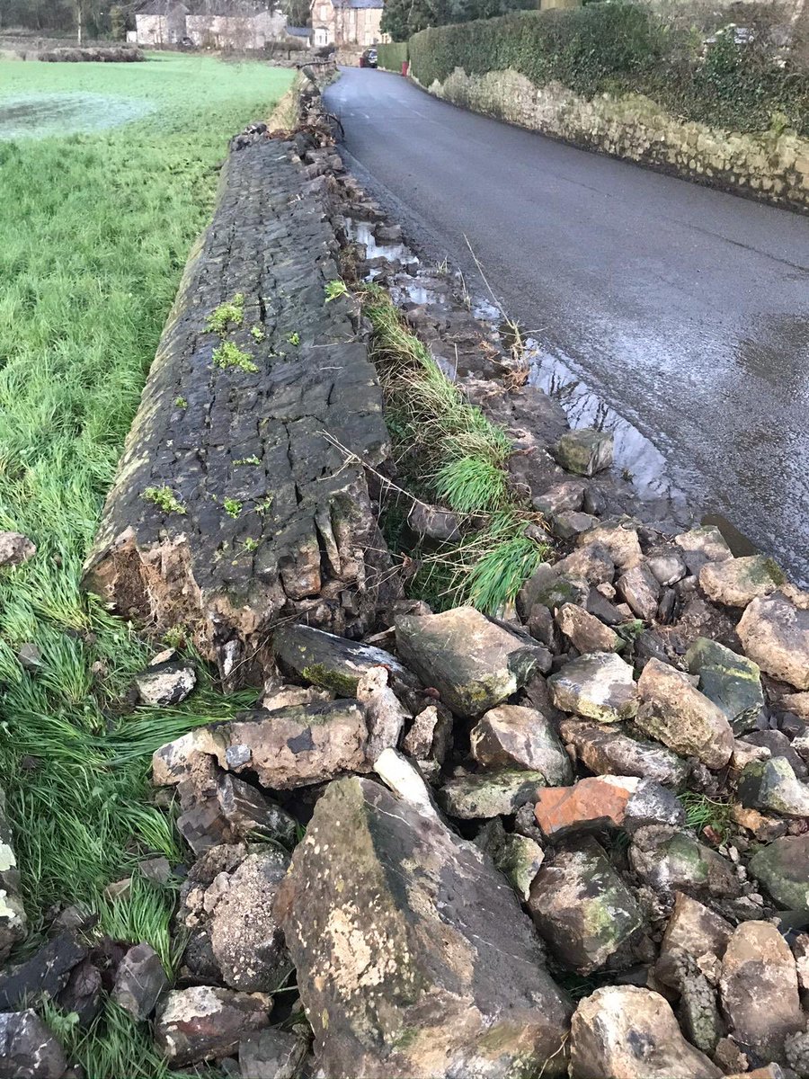 BeebeeBolton's tweet photo. @Ruralpay @NFUtweets @DefraFAS @CLAtweets @IAgSA_UK @tenantfarmers @DefraGovUK Frustrating for those farmers in the #Ribblecatchment who were badly affected but not eligible 🤷♀️#wallsstilldown https://t.co/78Rqz6fWNr