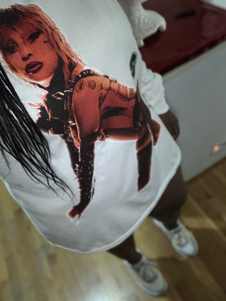 NoHolyFool's tweet image. Gotta live my truth, not keep it bottled in