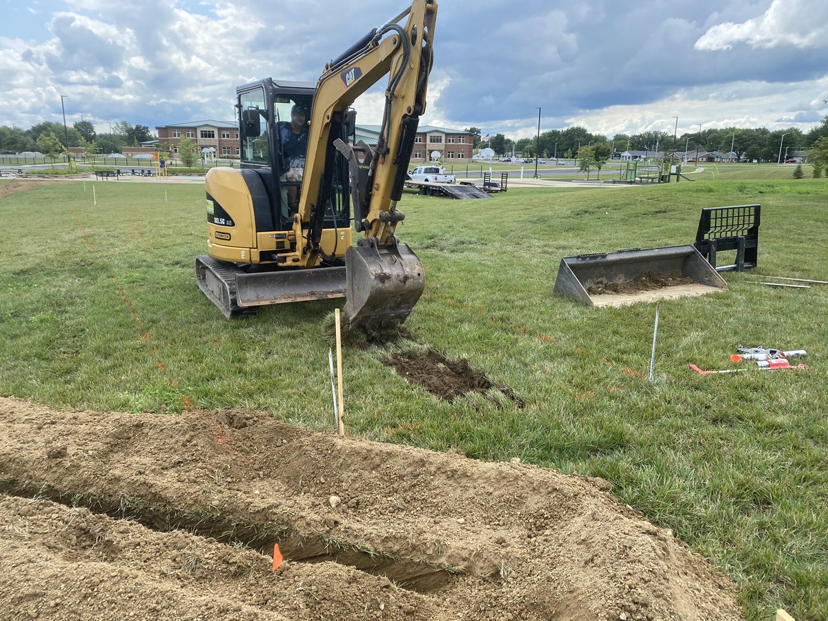 Mark Armstrong tweet media