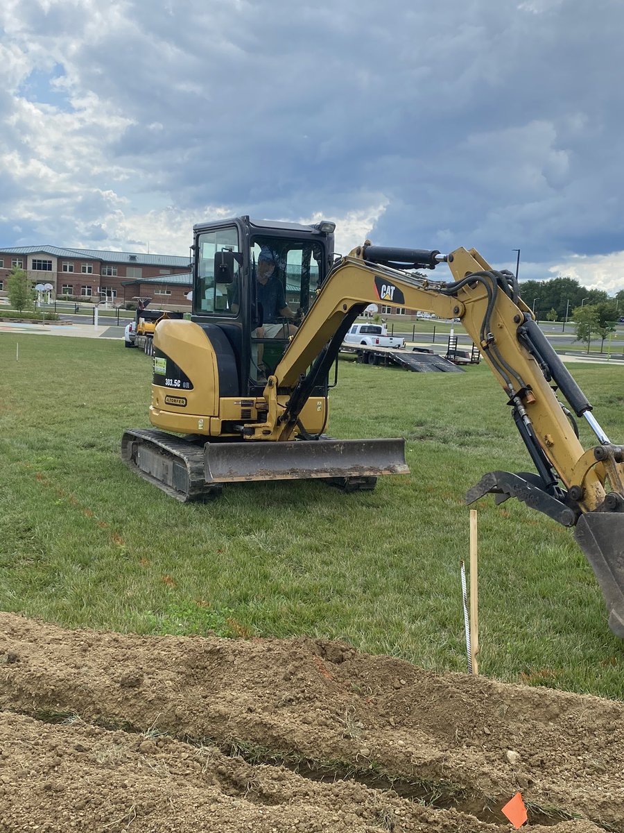 Mark Armstrong tweet media