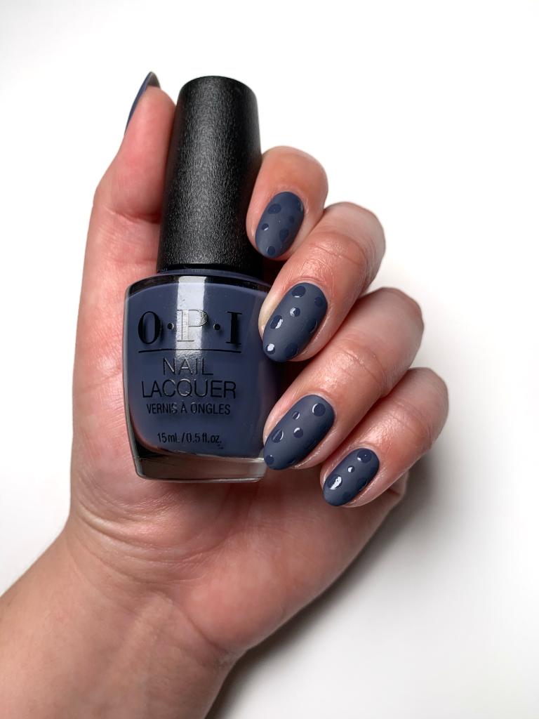 OPI_PRODUCTS's tweet image. #NailArt is always at it’s finest when collaborating with @ultabeauty to create fashion forward fall looks. #LessIsNorse with our Matte Top Coat and free form shiny spots! 

Try this shade: bit.ly/31lo3ir

#ColorIsTheAnswer #OPIIceland #NailArtInspo #FallMani #DIYNails