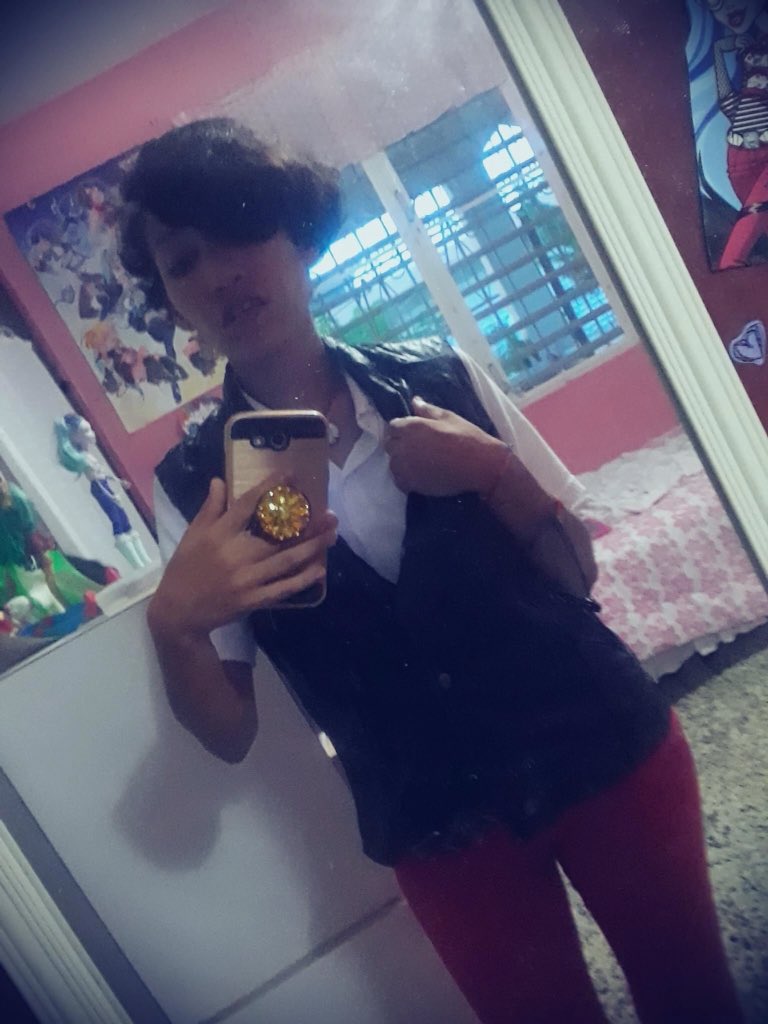 phantomhivej1's tweet photo. #kakegurui #kawaii #cosplay #wixardacademy #duet #midariikishima Yo Como Hombre Midari 🔫🃏🃏🔫 #amine #manga #fyp https://t.co/4sJ9W6w6du