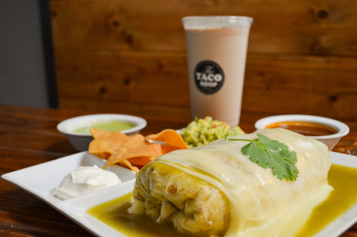 tacoshop_mex's tweet photo. XTREME BURRITO #BuyLocalEatDifferent https://t.co/bJrzt4xeEn