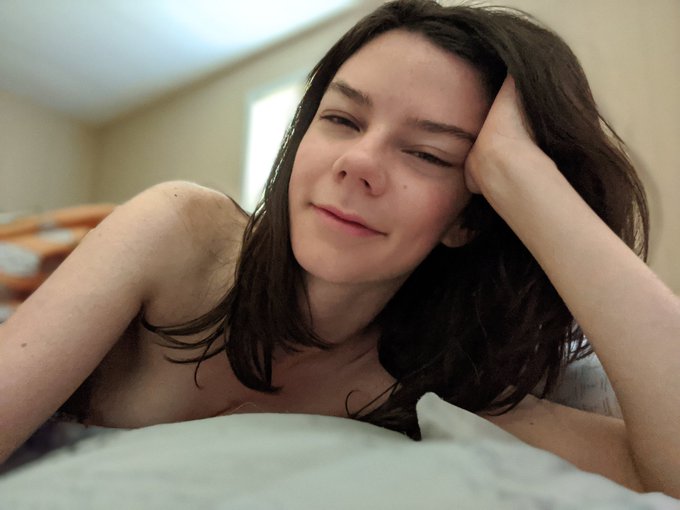 Mmmm Good morning Y'all! 🌞🌞🌞 https://t.co/bw5WVBpSf1