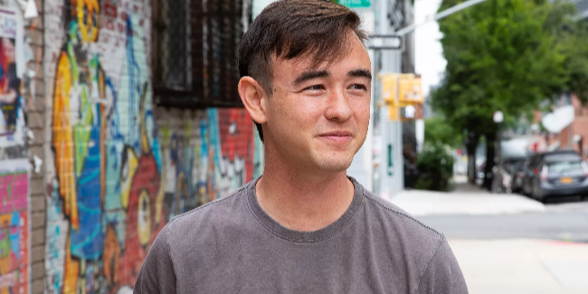 Today at Lean Luxe 👉 bit.ly/3fBgZnj

––<a href="/mschfxyz/">MSCHF2</a>'s <a href="/Gabriel_Whaley/">Gabriel Whaley</a>: The most cerebral brand mind currently?
—<a href="/andjelicaaa/">Ana Andjelic</a>'s epic definition of the modern brand mvmt
—<a href="/AjaSinger/">Aja Singer</a>: 'Gen Y pink gives way to Salvador Dali’
—Don’t sleep on <a href="/theyes/">THE YES</a> and CEO <a href="/juliebornstein/">juliebornstein</a>