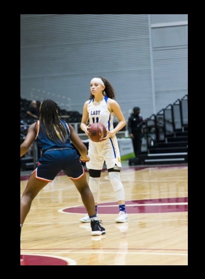 garrong2002's tweet photo. Excited for Alexis Gie! She has received a scholarship offer to Florida A&amp;M University this morning! #congratsLex #GoLadyPats #Statebound https://t.co/UTDySqq9JK