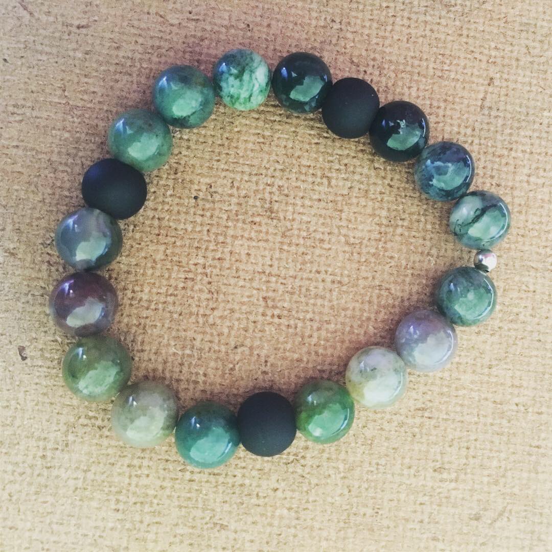 SilverboxJ's tweet photo. Hold on to your joy, where there’s life there’s hope. #StayPositive #healingcrystals #Healing #YouMatter #hope https://t.co/eWfahEZluh