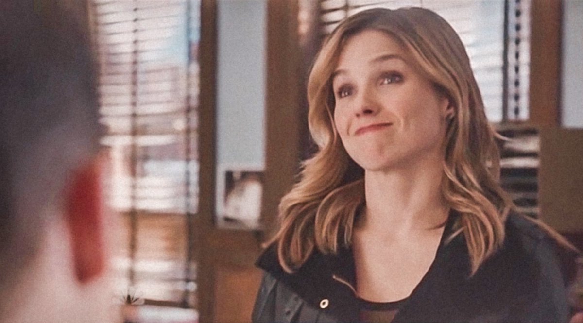 LinsteadBest's tweet image. “hey, it’s ok to admit that you’re losing sleep without a goodbye hug”