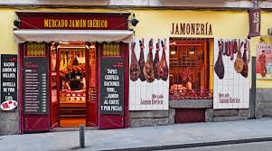 The French have charcuterie, Germans - delicatessens, Italians - salumeria, Spaniards - jamoneria. Everyone has a word for cured meat storage.