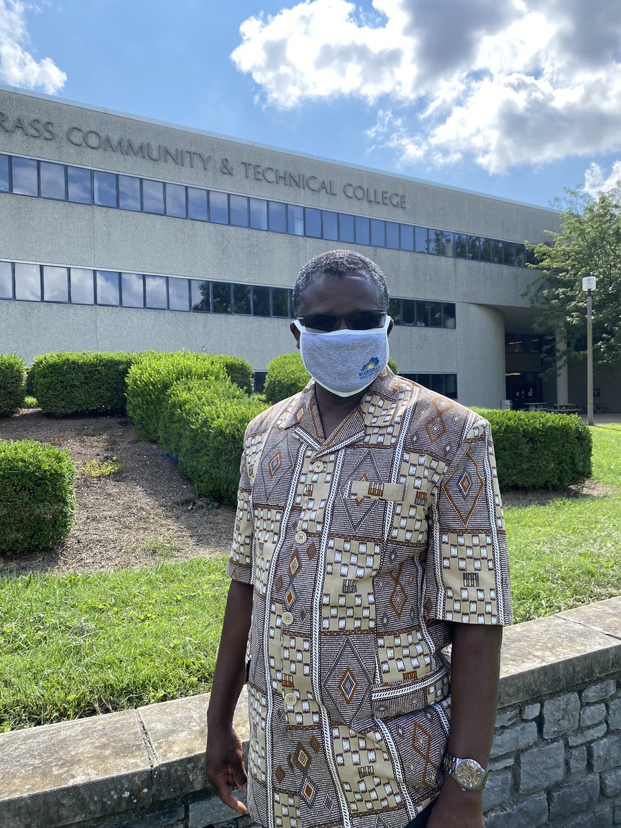 bctc_chancellor's tweet photo. @bluegrassctc we are joining @GovAndyBeshear in #maskupky as we return for the fall 2020 semester! Join us! We’re #HealthyAtBCTC #TeamKentucky @KCTCS https://t.co/dt9w0FWqVC
