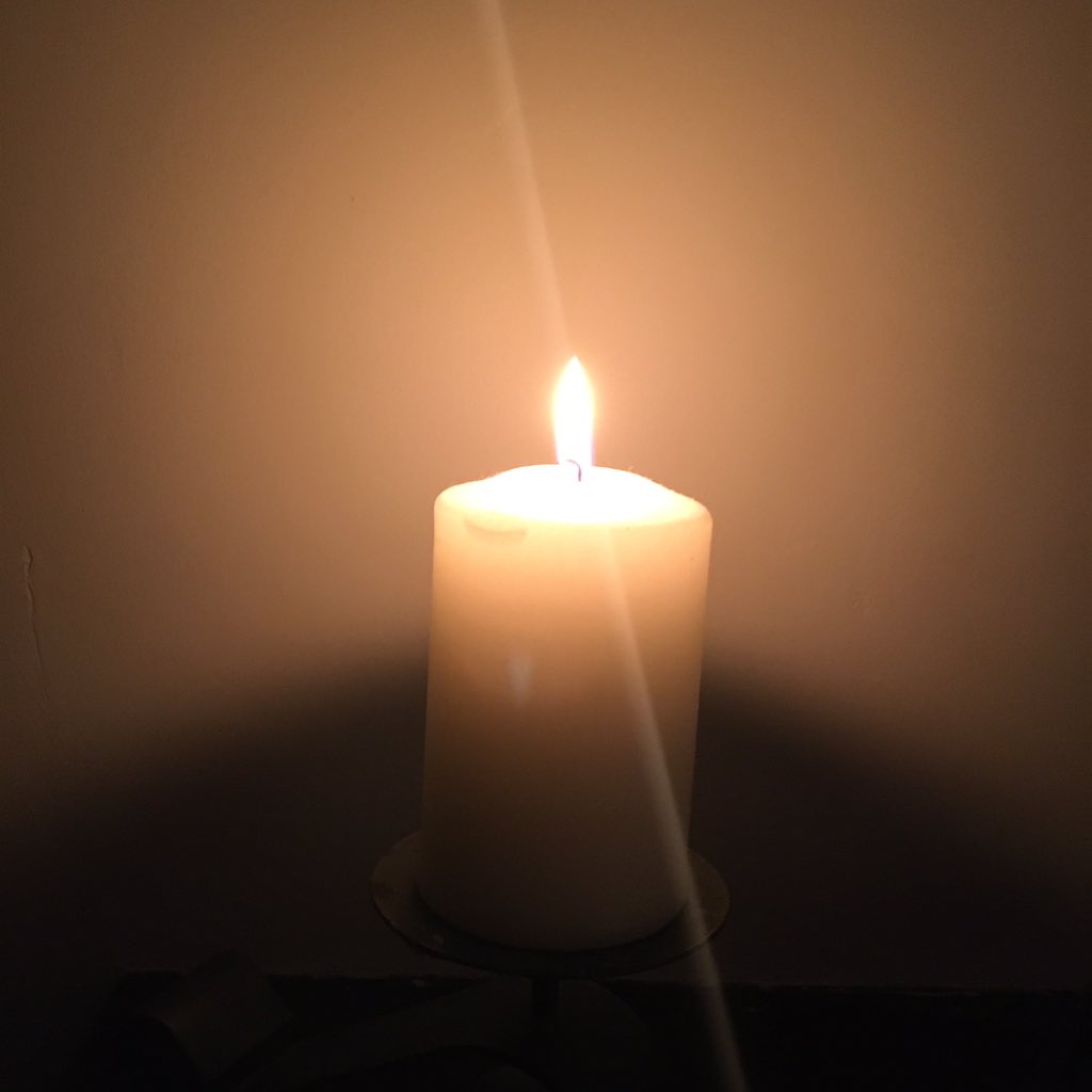 mercynewross's tweet photo. Candle for peace in memory of John Hume. #leader #historymaker #inspiration https://t.co/lvK3TLKvYH