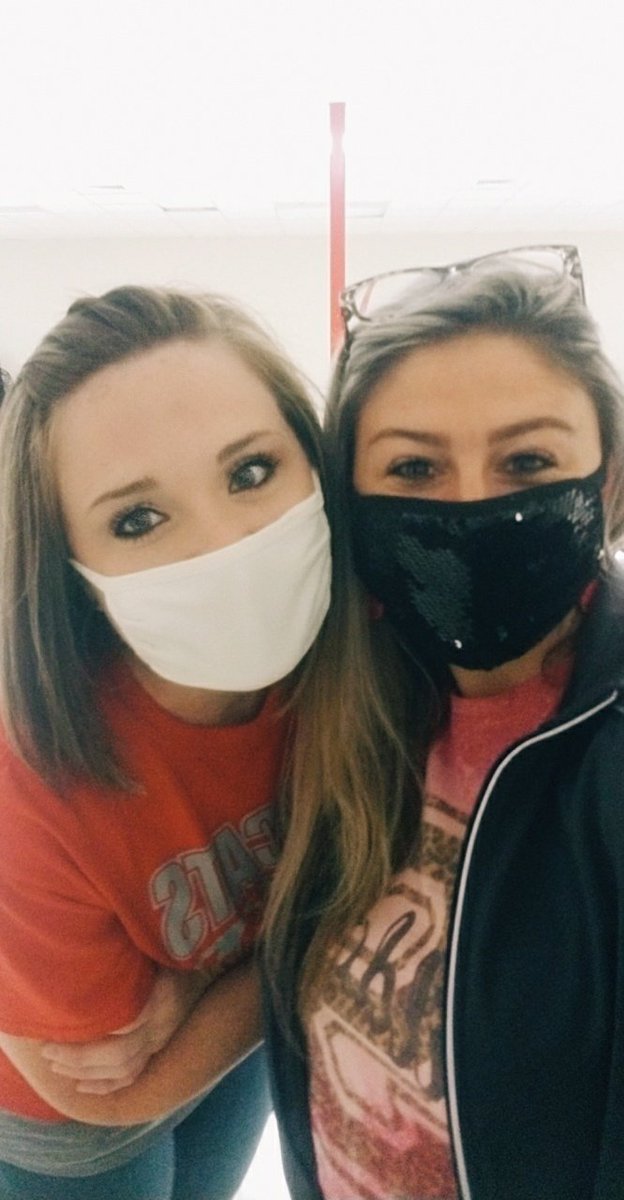 kristystepp's tweet photo. It was a great day to be a wildcat! I'm so glad to be back with my people even if we have to social distance and wear our facemasks. #convocation2020 #imorange https://t.co/iqeyWhOMBB