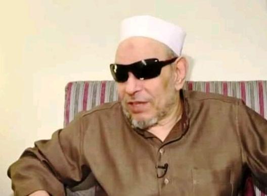 Saberhakam's tweet photo. رحم الله الشيخ عبد الباسط هاشم عالم القرءات وأستاذ التفسير (٩٢) عاما
رحل إلى الدار الآخرة منذ ساعات مساء ال��لاثاء ١٤/١٢/١٤٤١
أصابه اليتم مبكرا.
فقد توفي والده قبل ولادته.
وتوفيت والدته بعد ولاته بستة أيام ..
وكف بصره وهو ابن الخامسة .. https://t.co/Ng2hW9lu5N